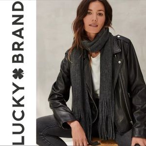 🆕 Lucky Brand Solid Brushed Gray Scarf